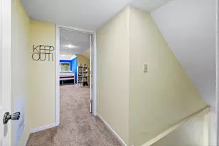 1027 5th St E, Saint Paul, MN 55106 - Photo 18
