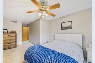5965 Wedgewood Lane N #55, Plymouth, MN 55446 - Photo 10