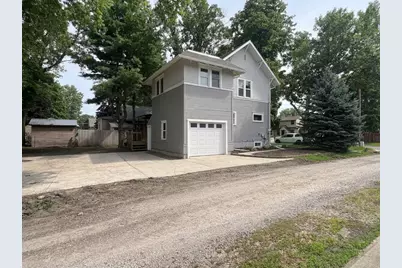 711 Clausen Avenue, Albert Lea, MN 56007 - Photo 4
