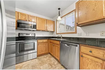 15515 Foghorn Lane, Apple Valley, MN 55124 - Photo 10