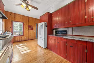 203 Pine St, Glenwood City, WI 54013 - Photo 20