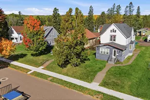 911 10th Ave, Two Harbors, MN 55616 - Photo 52