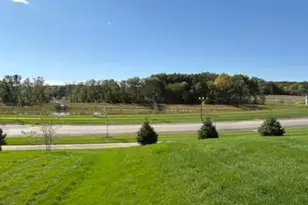8827 63rd St S, Cottage Grove, MN 55016 - Photo 22