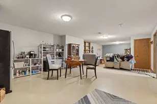1100 Jefferson Ave, Marshall, MN 56258 - Photo 32