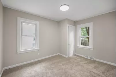 756 McKnight Road N, Maplewood, MN 55119 - Photo 14