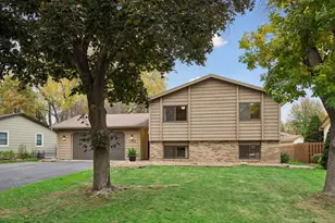 12008 Maryland Ct, Champlin, MN 55316 - Photo 2