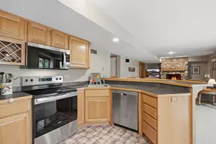 1533 Wexford Ct, Eagan, MN 55122 - Photo 16
