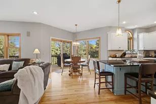 1533 Wexford Ct, Eagan, MN 55122 - Photo 48
