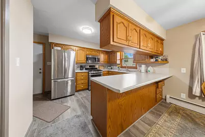 109 10th Avenue SE, Waseca, MN 56093 - Photo 10
