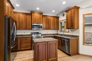 13028 Garvin Brook Ln, Apple Valley, MN 55124 - Photo 8