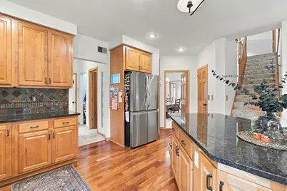 16130 39th Place N, Plymouth, MN 55446 - Photo 18
