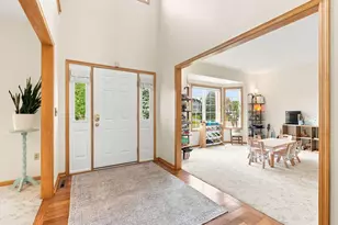 16130 39th Pl N, Plymouth, MN 55446 - Photo 4