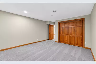 5645 Meadow Drive SE, Rochester, MN 55904 - Photo 52