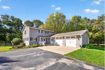 5645 Meadow Drive SE, Rochester, MN 55904 - Photo 2