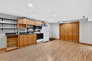 5645 Meadow Dr SE, Rochester, MN 55904 - Photo 48