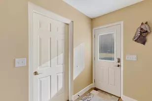 5645 Meadow Dr SE, Rochester, MN 55904 - Photo 14