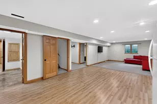 5645 Meadow Dr SE, Rochester, MN 55904 - Photo 46