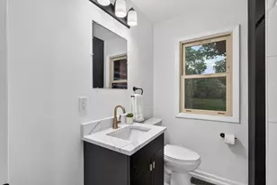 5261 Twin Lake Blvd E, Brooklyn Center, MN 55429 - Photo 26