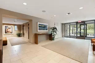 100 2nd St SE, Minneapolis, MN 55414 - Photo 34