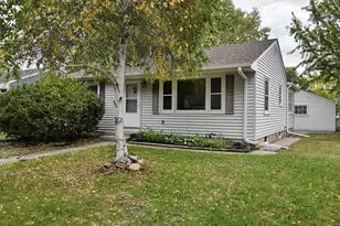 4906 Thomas Ave N, Minneapolis, MN 55430 - Photo 2