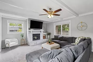 4247 Sandstone Dr, Eagan, MN 55122 - Photo 10