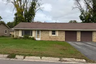 110 Martin St, Le Sueur, MN 56058 - Photo 2