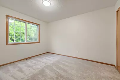 3710 Vermilion Court S, Eagan, MN 55122 - Photo 16