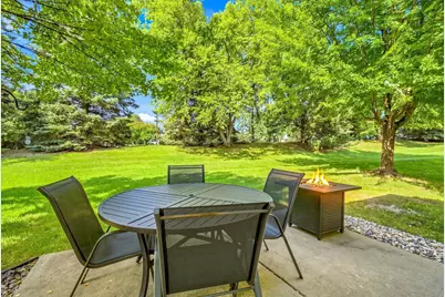 2442 Autumn Ridge Court, Chanhassen, MN 55317 - Photo 36