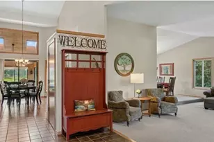 9629 Bennett Pl, Eden Prairie, MN 55347 - Photo 4