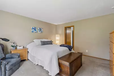 9629 Bennett Place, Eden Prairie, MN 55347 - Photo 30