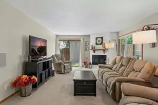 9629 Bennett Pl, Eden Prairie, MN 55347 - Photo 18