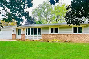 1864 Carol Ln, West Saint Paul, MN 55118 - Photo 1