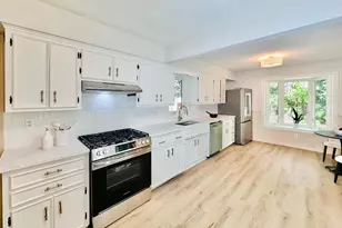 1864 Carol Ln, West Saint Paul, MN 55118 - Photo 10