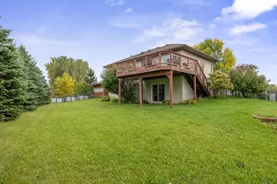 109 Homestead Cir, Buffalo, MN 55313 - Photo 2