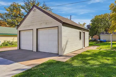 800 Broadway Avenue S, Sauk Rapids, MN 56379 - Photo 36