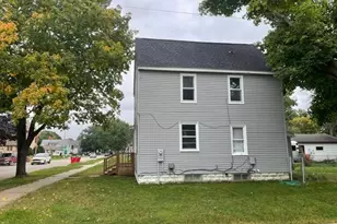 1011 NW 1st Ave NW, Austin, MN 55912 - Photo 4
