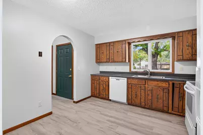 11043 98th Place N, Maple Grove, MN 55369 - Photo 14