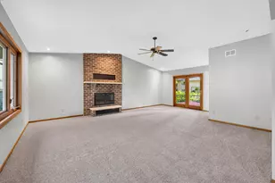 11043 98th Pl N, Maple Grove, MN 55369 - Photo 2