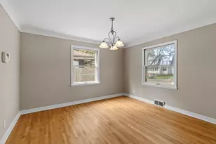 906 Sherwood Ave, Saint Paul, MN 55106 - Photo 10