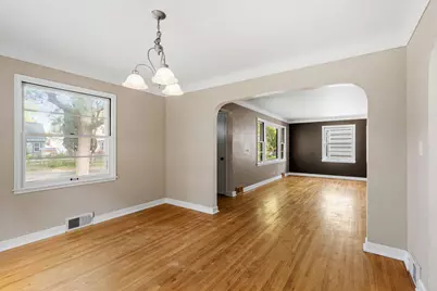 906 Sherwood Avenue, Saint Paul, MN 55106 - Photo 12