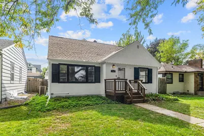 906 Sherwood Avenue, Saint Paul, MN 55106 - Photo 2