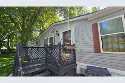 107 Hilton Court, Mankato, MN 56001 - Photo 2