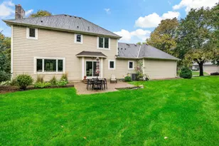 3402 Fairfax Ln, Woodbury, MN 55129 - Photo 10