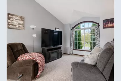 100 Olympic Court, Mankato, MN 56001 - Photo 4