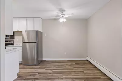 2800 Hillsboro Avenue N #307, New Hope, MN 55427 - Photo 6
