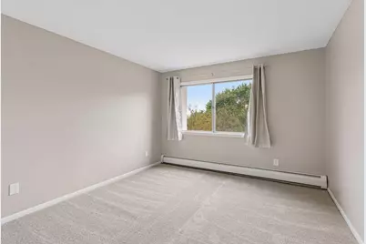 2800 Hillsboro Avenue N #307, New Hope, MN 55427 - Photo 12