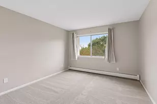 2800 Hillsboro Ave N, New Hope, MN 55427 - Photo 12