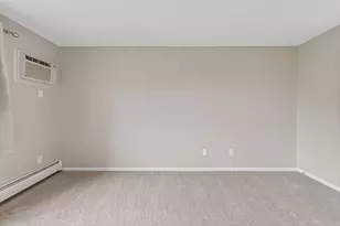 2800 Hillsboro Ave N, New Hope, MN 55427 - Photo 18