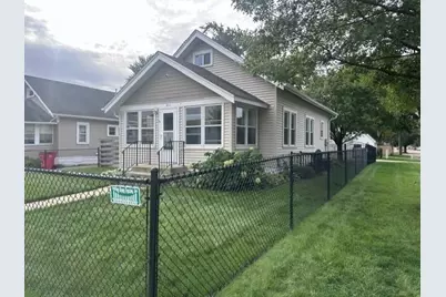 911 3rd Avenue NW, Austin, MN 55912 - Photo 1