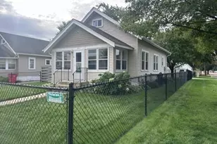 911 3rd Ave NW, Austin, MN 55912 - Photo 1